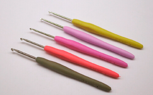 Вязальные крючки / www.klubochek.org