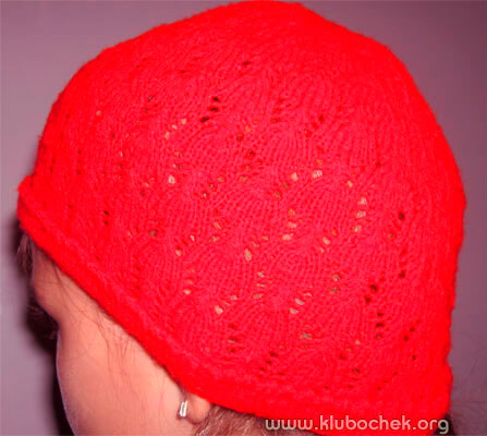 Ажурная красная шапочка для девочки - www.klubochek.org